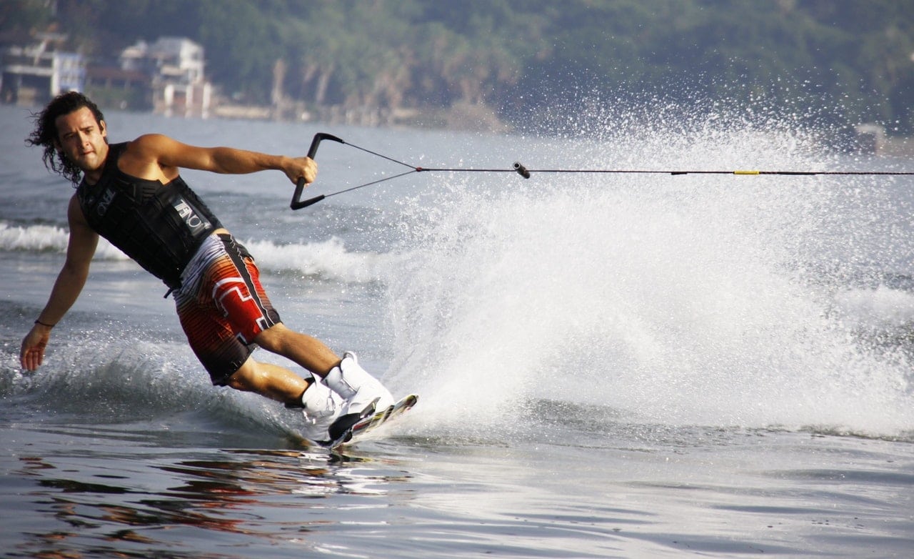 what is wakeboarding