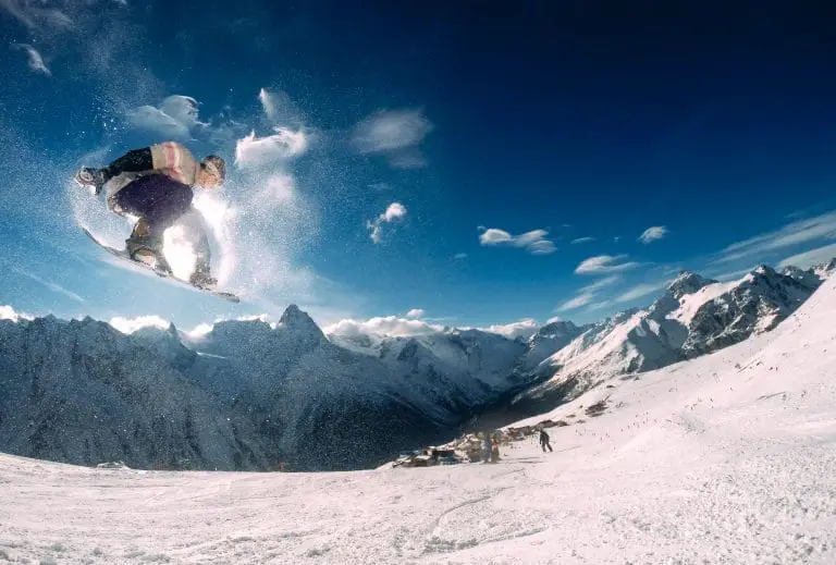 How Many Calories Does Snowboarding Burn?